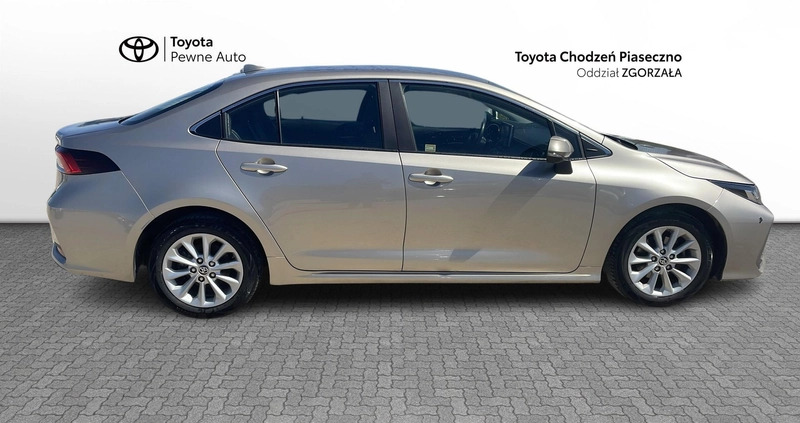 Toyota Corolla cena 69800 przebieg: 72215, rok produkcji 2022 z Pisz małe 301